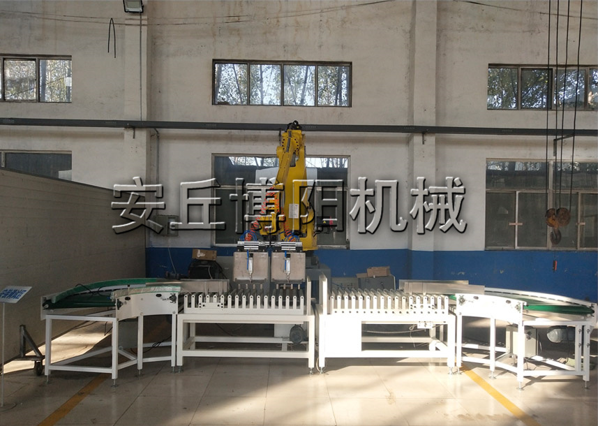 蜂窝煤码垛机器人 自动码垛机现场
